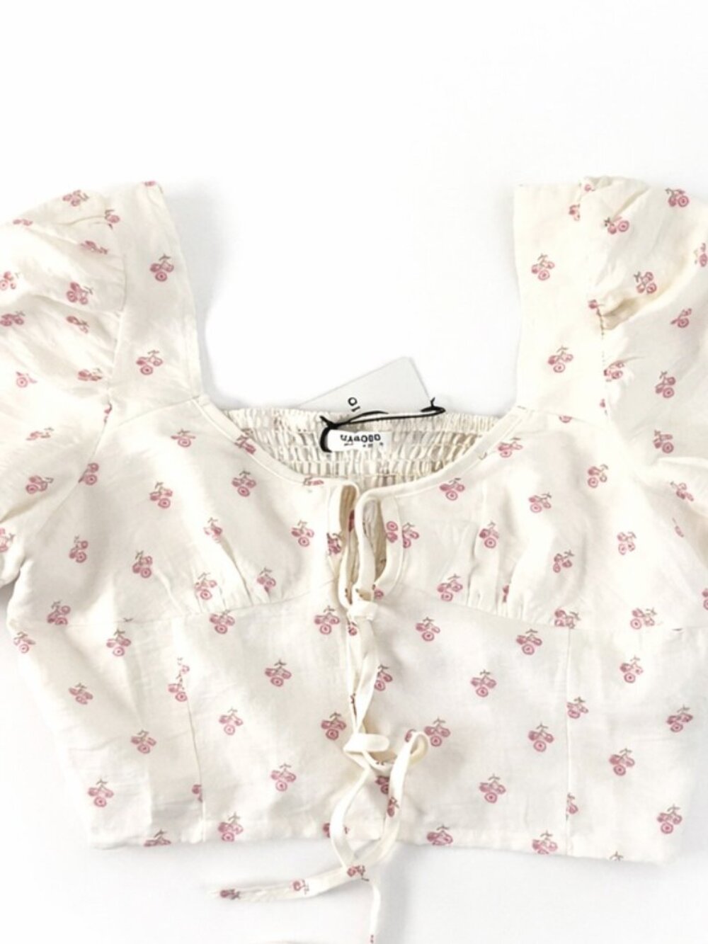 Glamorous Puff Sleeve Floral Crop Top • Pink Cream • Size 6 • NWT - Picture 4 of 12